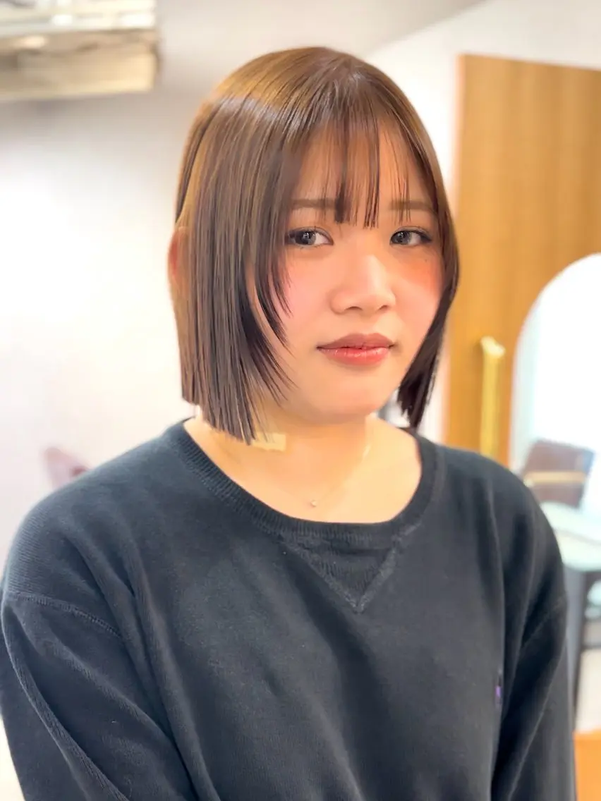 ショート 顔まわりレイヤー 顔周りカット レイヤーカット 小顔カット 野口 咲愛のヘアスタイル
