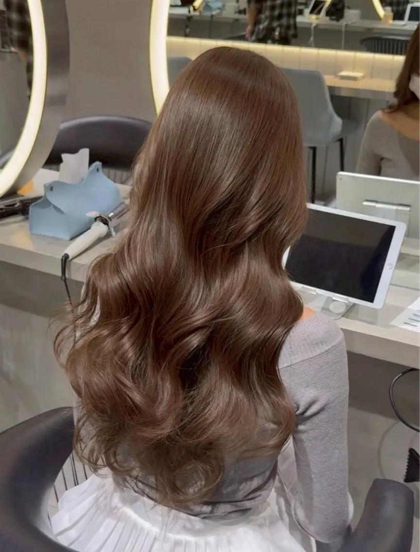 カラー カット ヘアカラー あ い か 🎀 レイヤーカットのその他イメージ