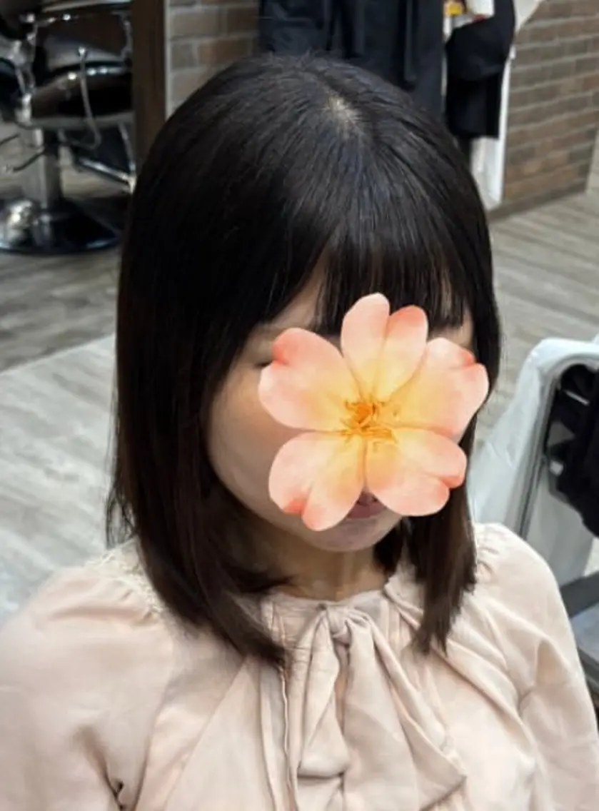 ミディアム 加藤 優子のヘアスタイル