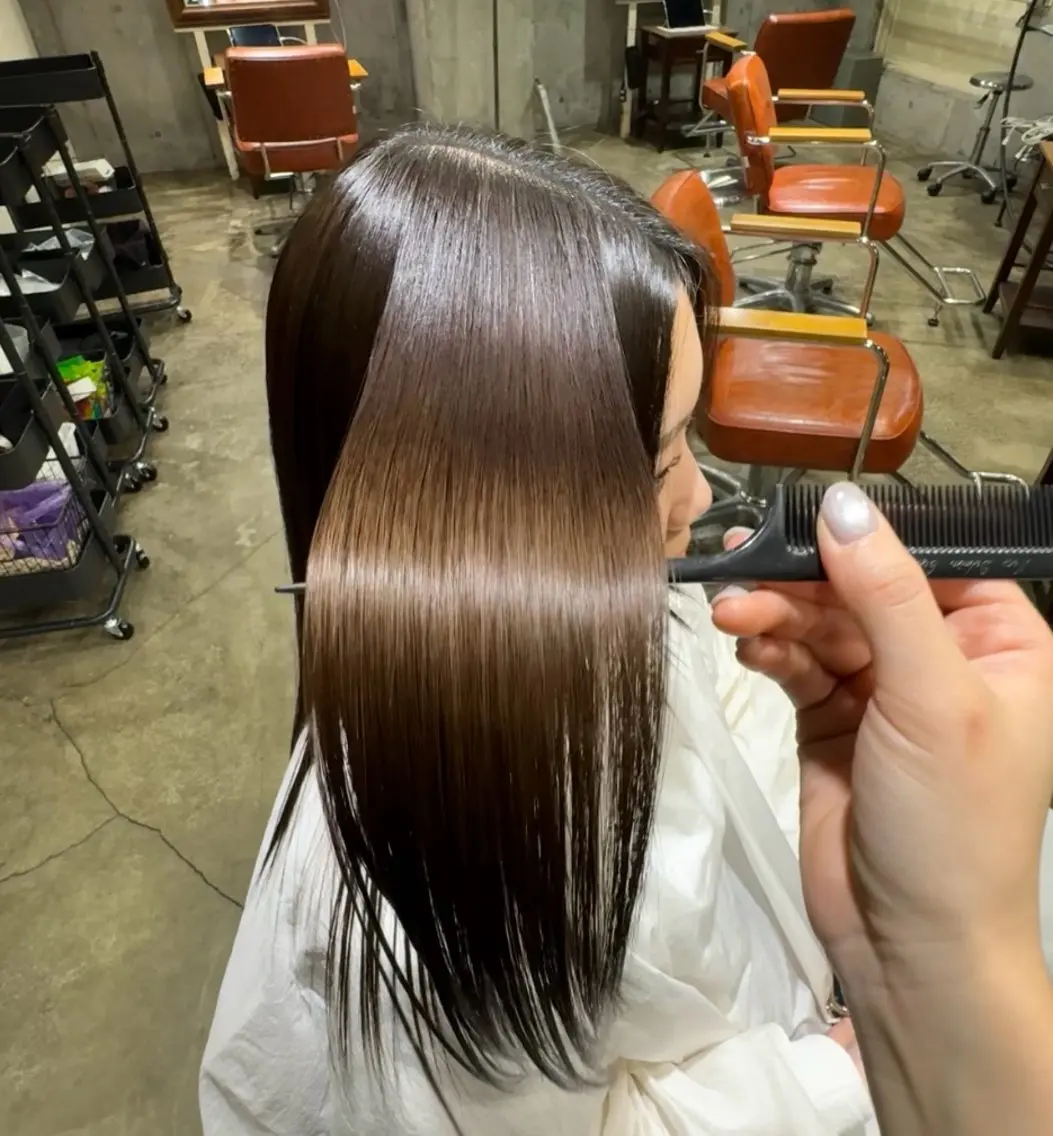 ロング トリートメント 艶カラー/髪質改善 🩶Yukiのヘアスタイル