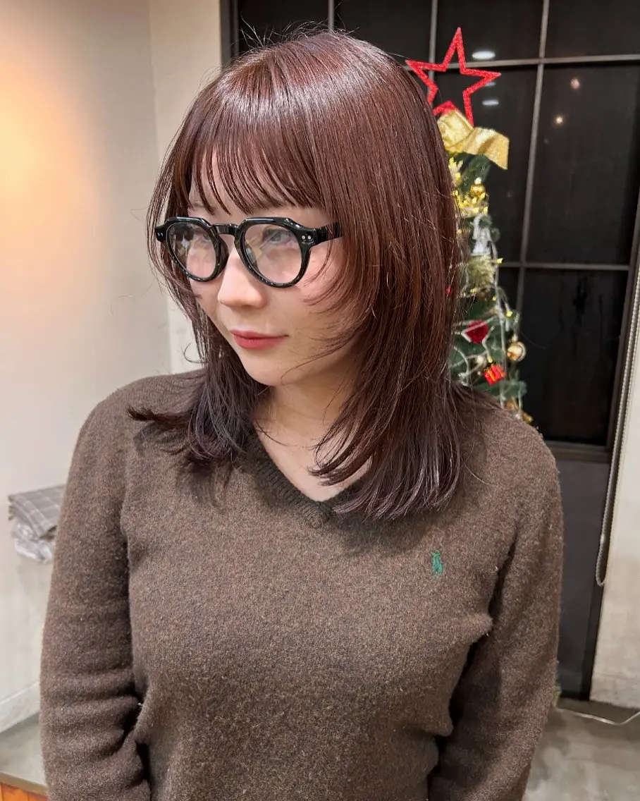 ミディアム 顔周りカット レイヤーカット SUNSUNSUN 斎藤天海のヘアスタイル