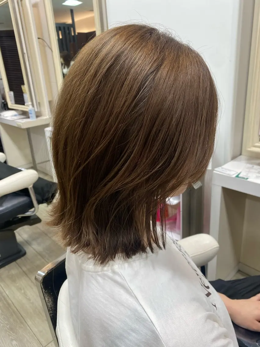 ミディアム カラー ボブ くびれヘア 市川 博紀 店長のヘアスタイル