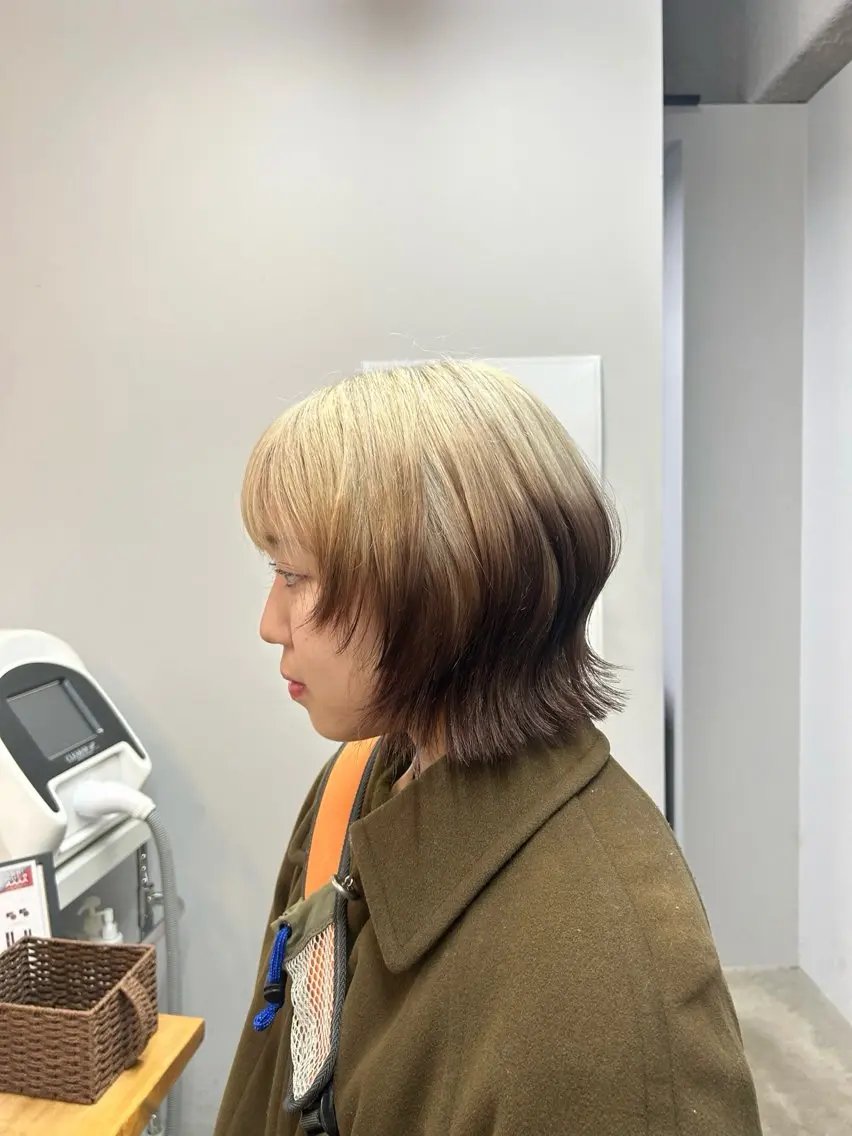【cut＋1bleach ＋color🎨】ケアブリーチ＋2ステップtreatment付の写真