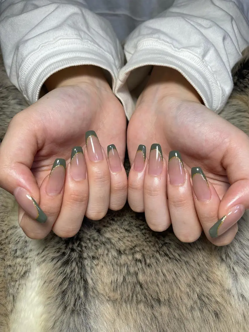 🤚🏻フレンチorカラグラ《オフ無》の写真