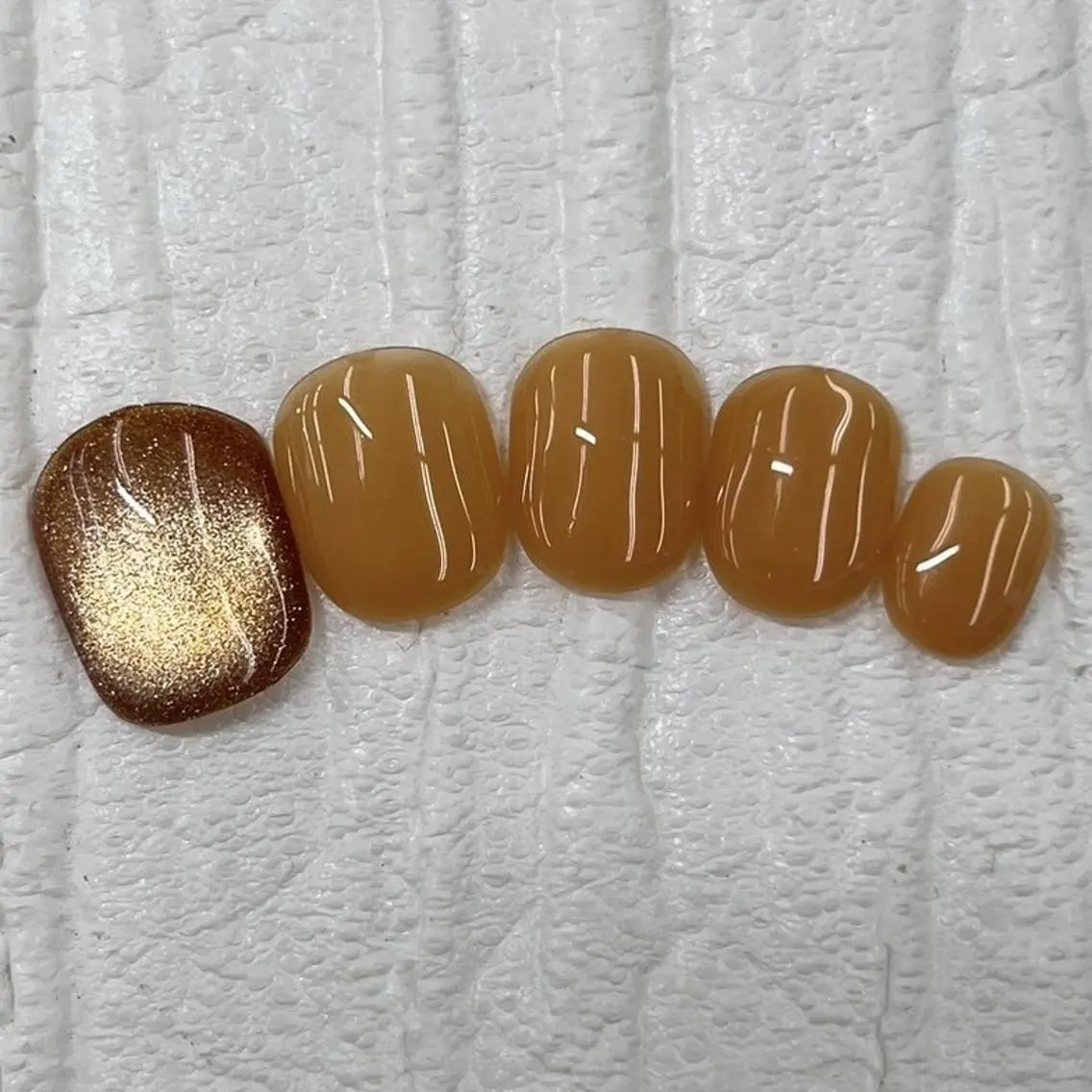 ネイル Nail salon Honey Beeのネイルデザイン