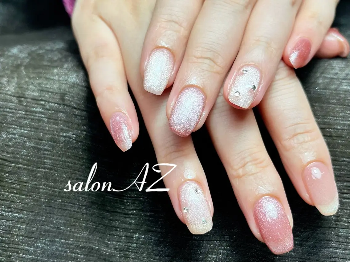 ネイル 長さ出し フットネイル フレンチネイル マグネットネイル ニュアンスネイル ハンドネイル salon AZのネイルデザイン