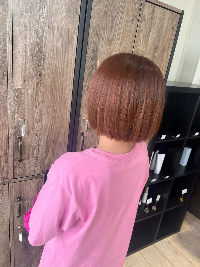 ショート カラー 栗原 志穂のヘアスタイル