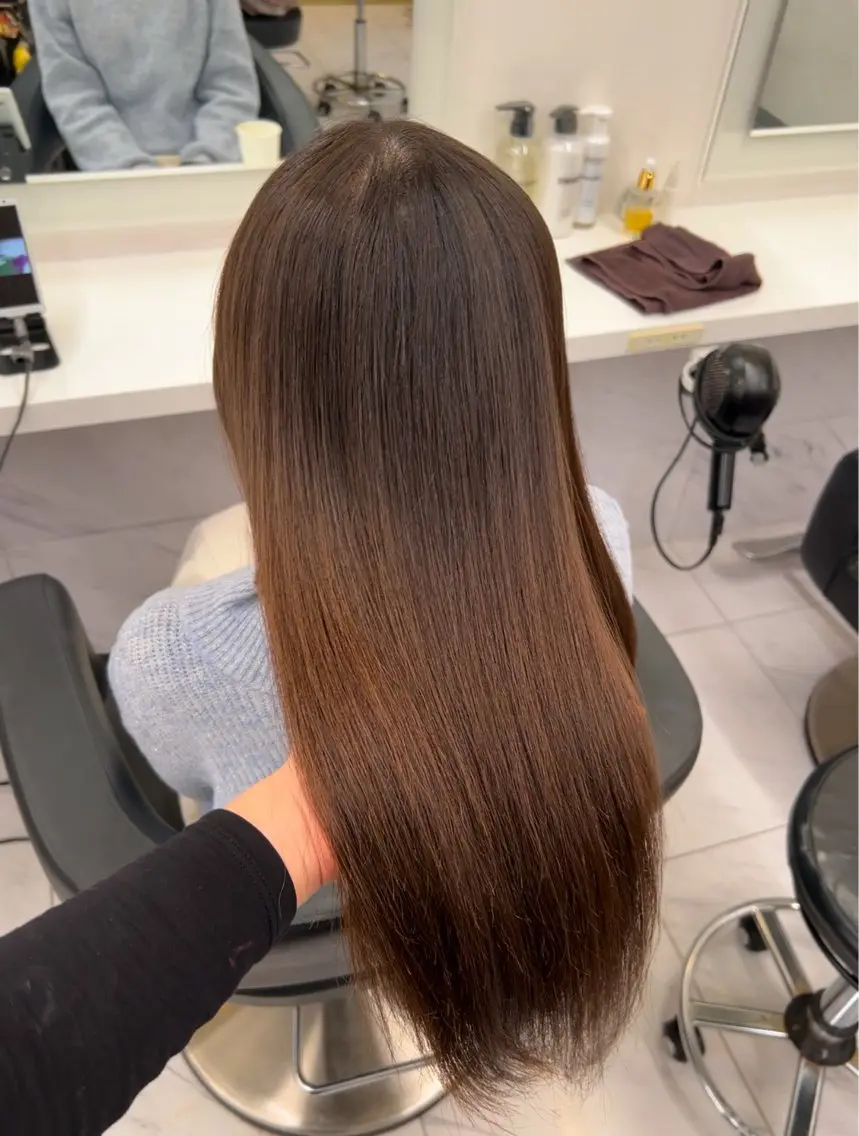 カラー パーマ ヘアアレンジ メンズ カット 縮毛矯正 トリートメント ヘッドスパ ヘアセット 🥯縮毛/レイヤー/ ベージュヘア🥯のヘアスタイル