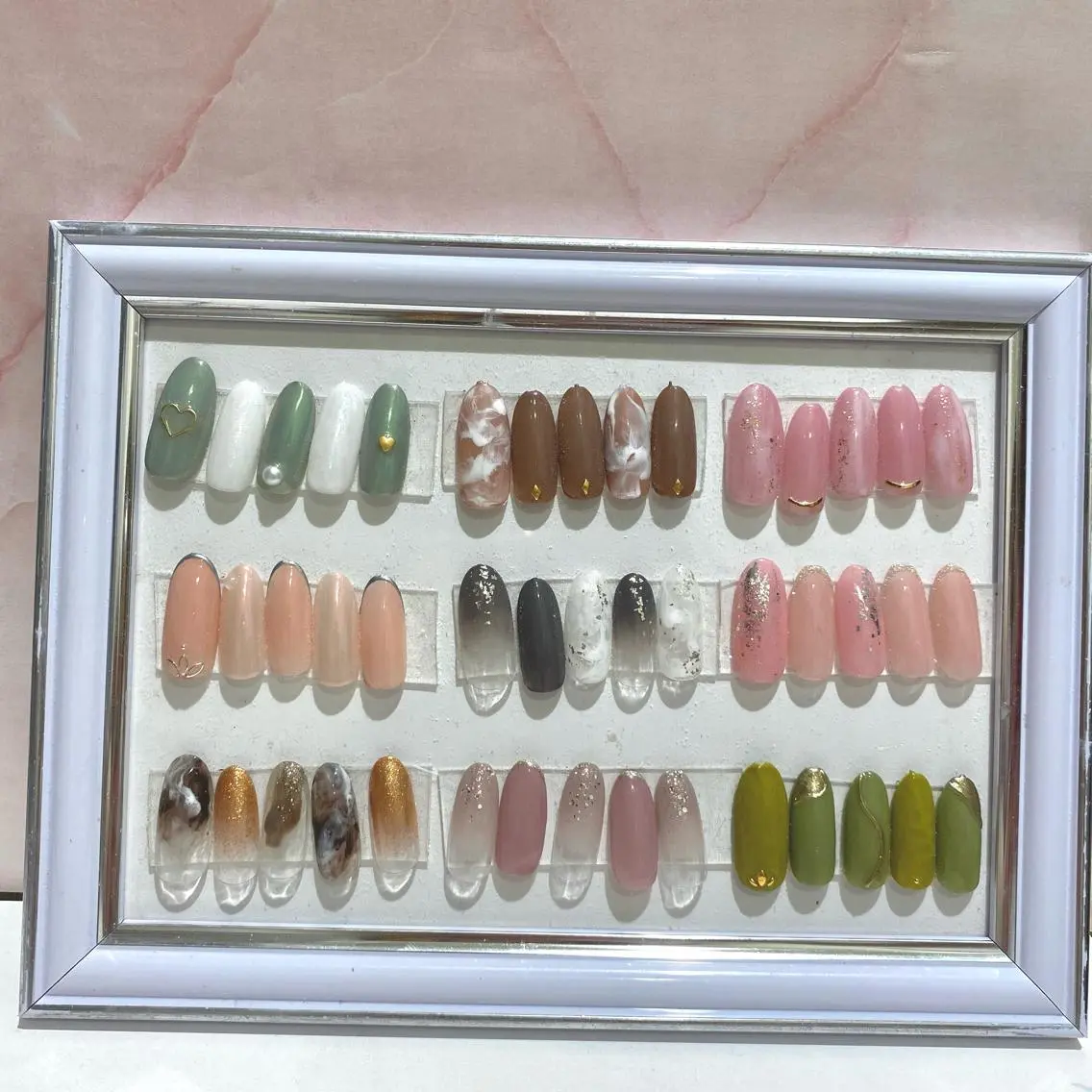 大人気🌼毎月変わる🌼12種類サンプルアート🌼オフケア込み🌼の写真