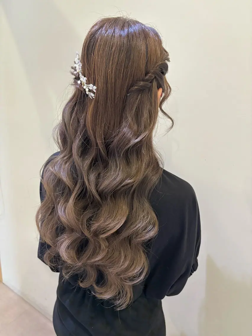 ロング ヘアアレンジ ボウ🪞ヘアセット /メイク/マツパのマツエク・マツパデザイン