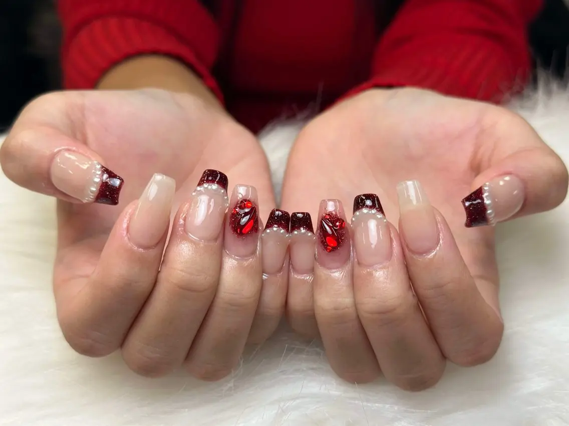 ネイル グラデーション キラキラネイル ワンカラーネイル 冬ネイル Jenn Nail Salonのネイルデザイン