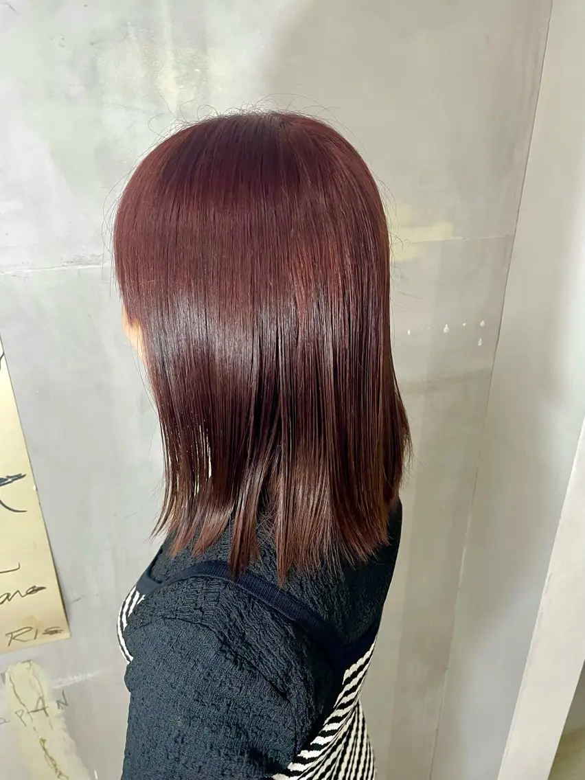 ミディアム カラー ヘアカラー 根元 優のヘアスタイル