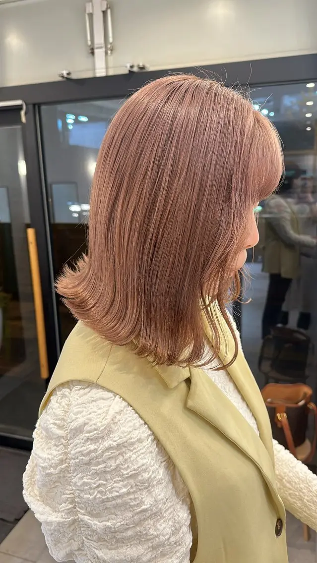 ミディアム カラー カット ヘアカラー トリートメント 杉本 沙羅のヘアスタイル