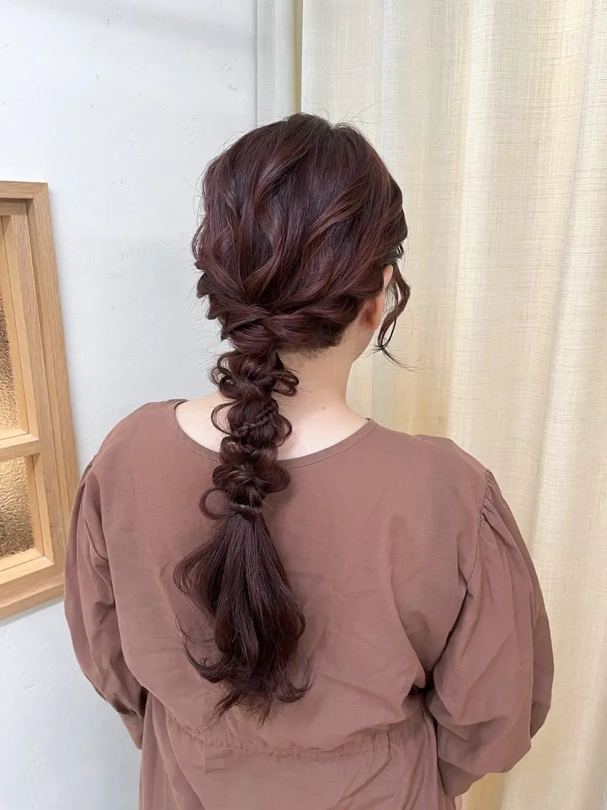 ヘアアレンジ ハーフアップ ヘアセット 垢抜けヘアメイク🫧 JURI🪽のヘアスタイル