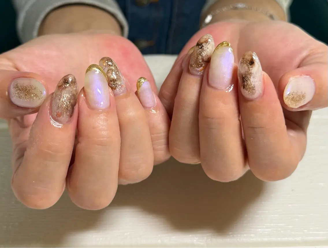 ミディアム ハンドネイル 2DY NAIL SALONのネイルデザイン