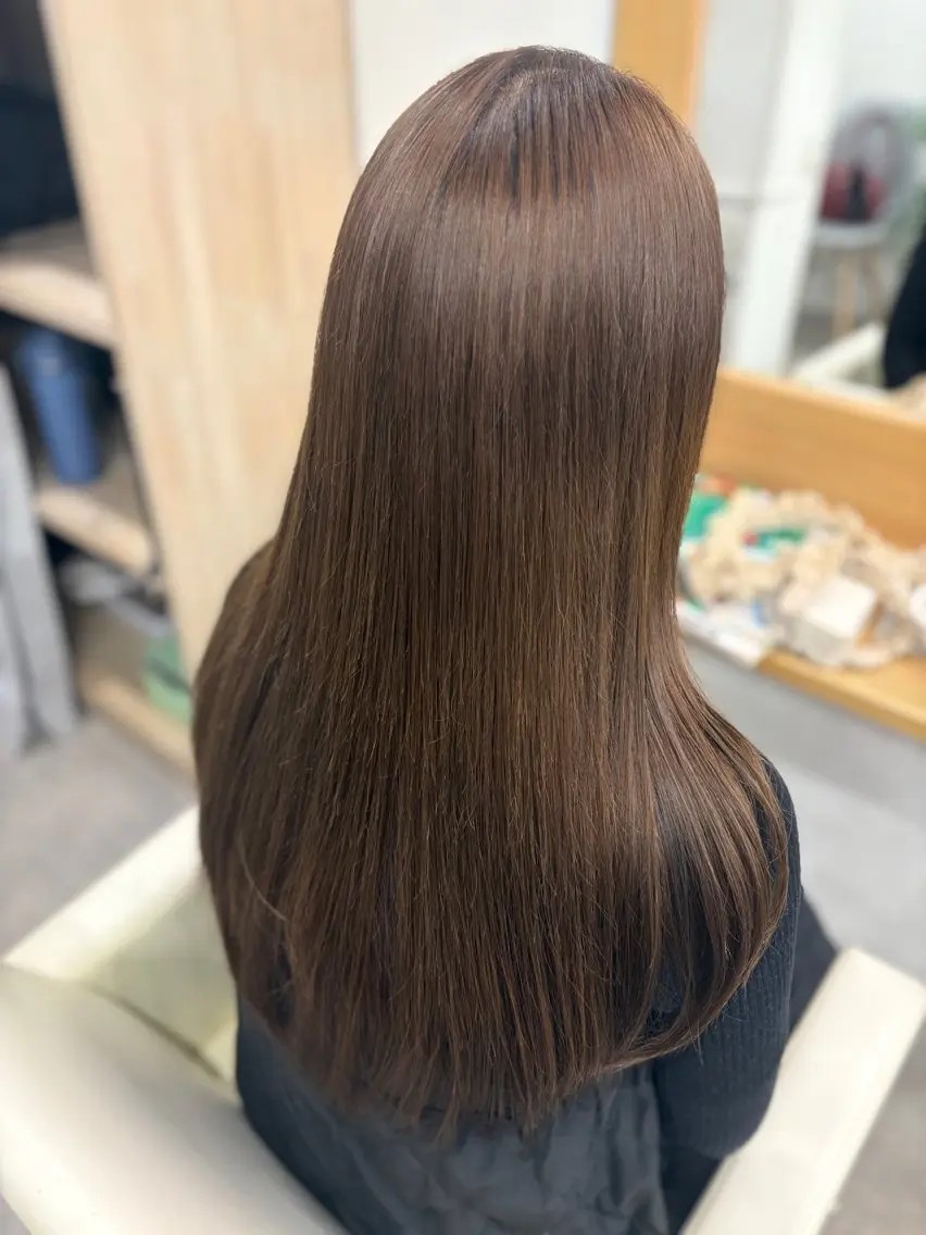 ロング 酸性ストレート 京都駅/透明感カラー 🖤sakiのヘアスタイル