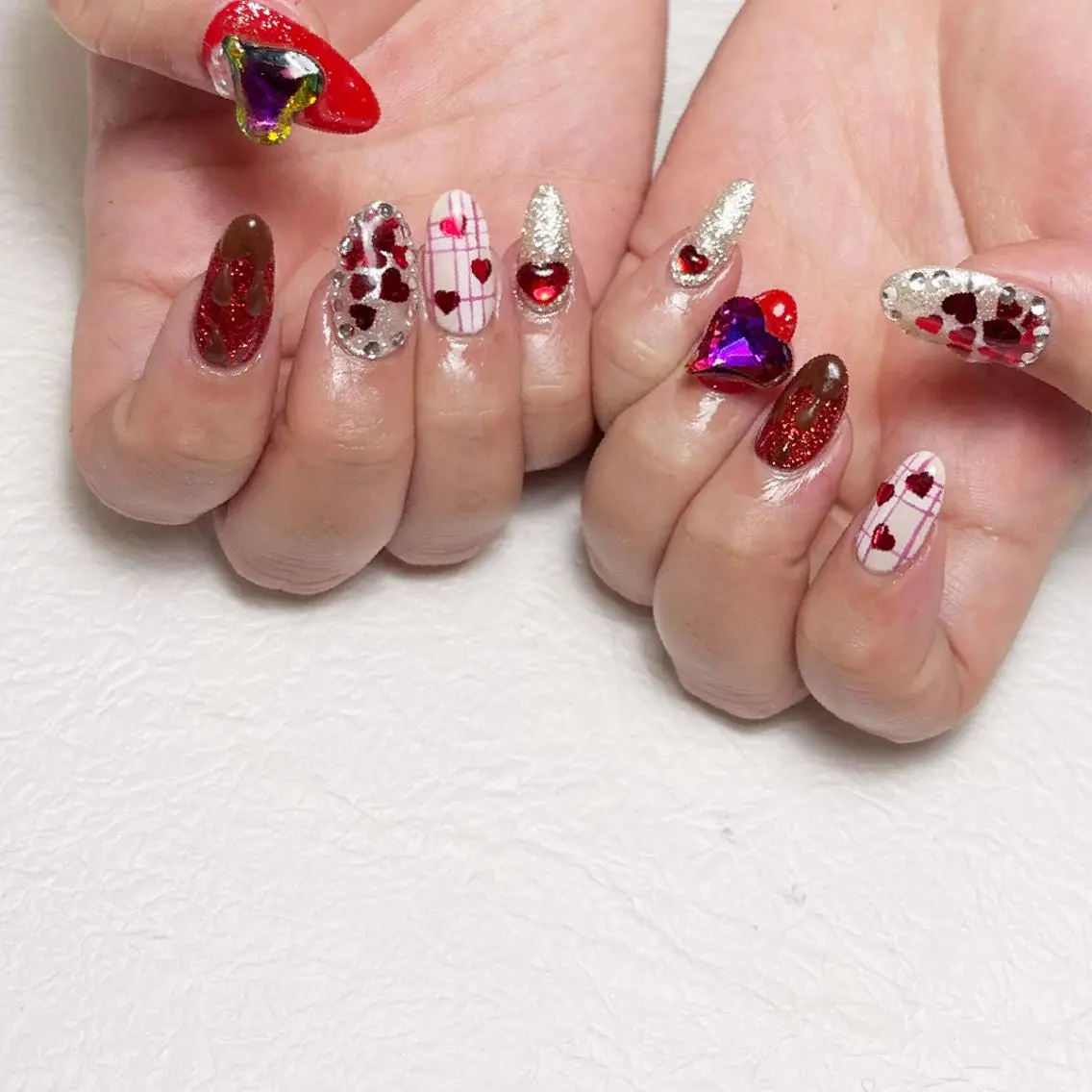 ネイル アートネイル ジェルネイル キラキラネイル 韓国ネイル ミラーネイル Y nail なんば堀江店のネイルデザイン