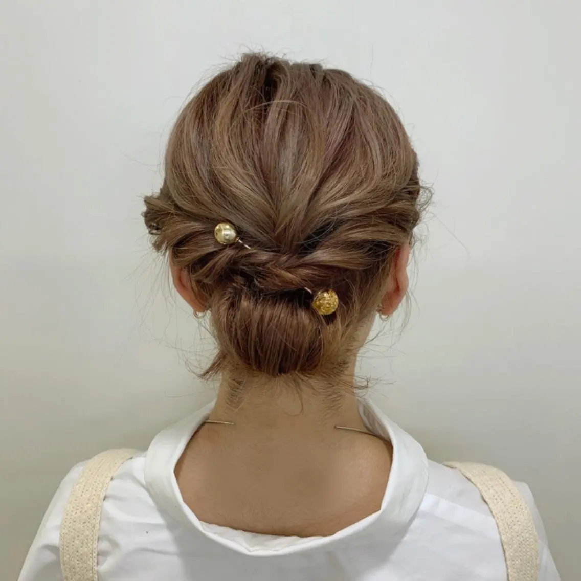 ショート ヘアアレンジ 卒業式のヘアスタイル yuka .のヘアスタイル
