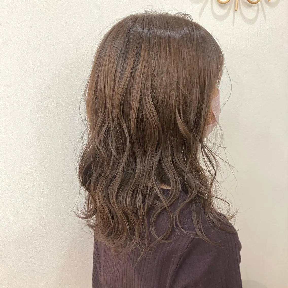 セミロング カラー ヘアカラー トリートメント 透明感カラー🫧 nanohaのヘアスタイル