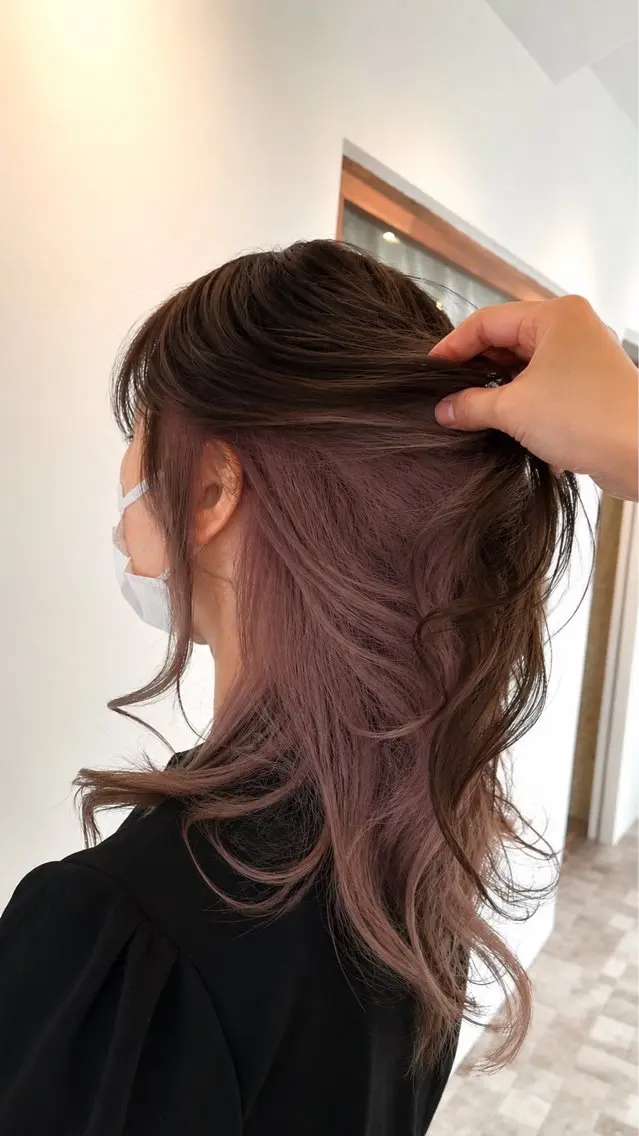 セミロング カラー abe mikaのヘアスタイル