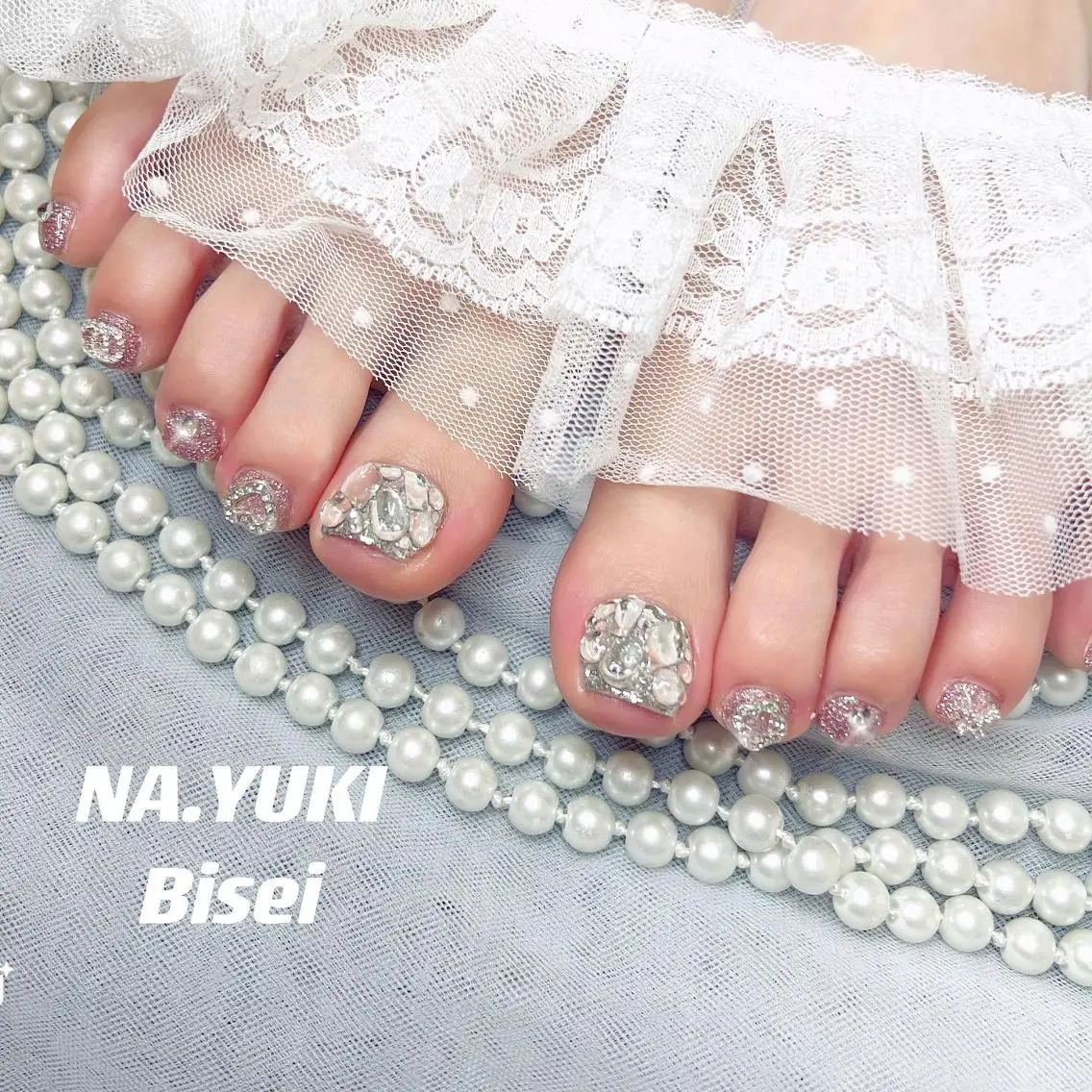 ネイル セミロング カラー パーマ ヘアアレンジ メンズ キッズ マツエク・マツパ アイブロウ YUKI 💗 渋谷店のネイルデザイン
