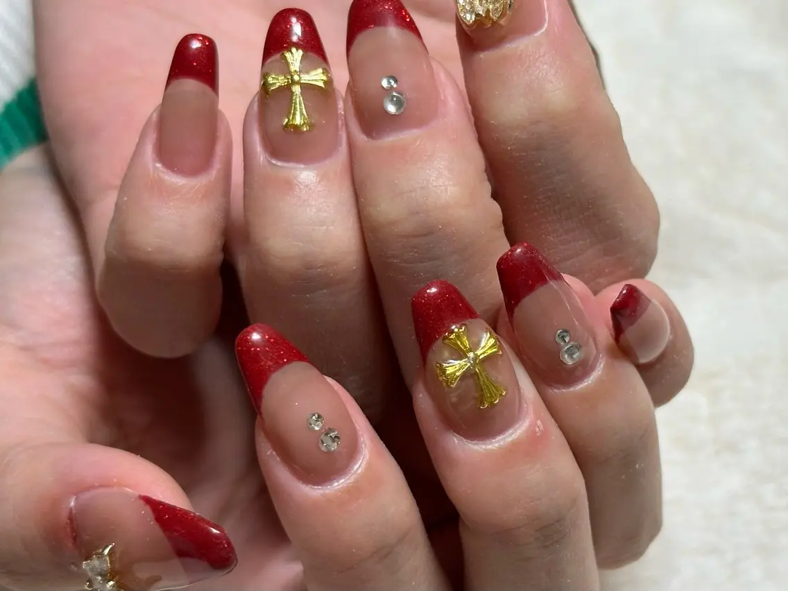 ロング yuka ⭐︎のネイルデザイン