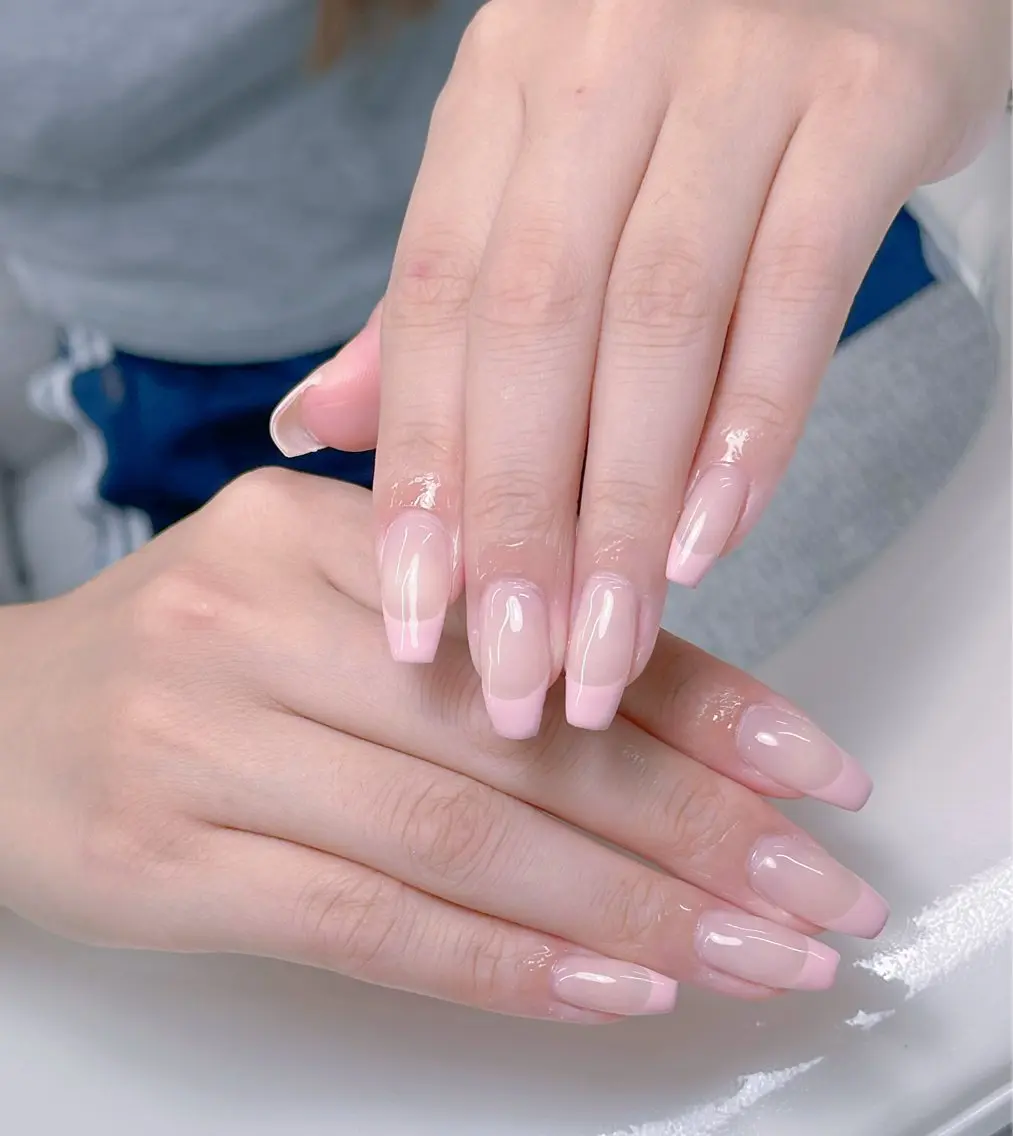 ネイル アートネイル ジェルネイル 韓国ネイル ニュアンスネイル ハンドネイル Luna Nail.Novaのネイルデザイン