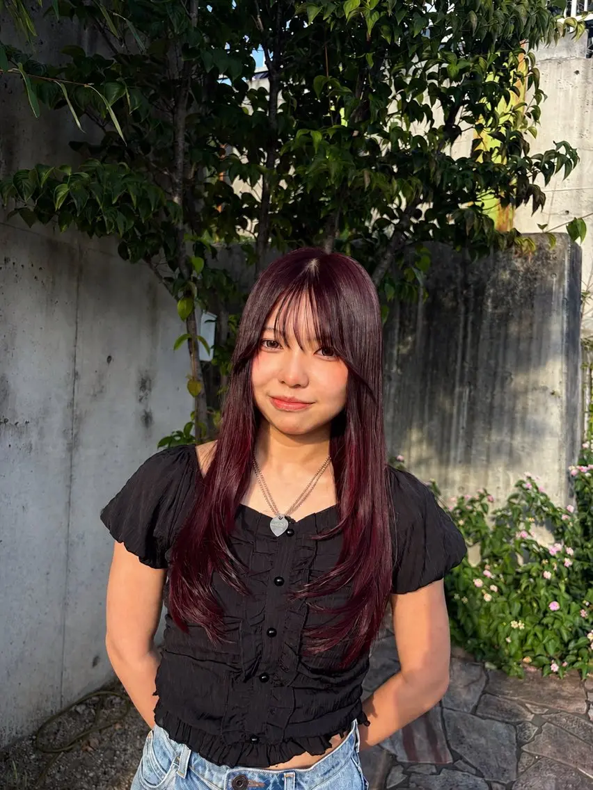 ロング カラー レッドカラー 顔まわりレイヤー レイヤーカット 💫透明感カラー💫 芝淵　日留菜のヘアスタイル