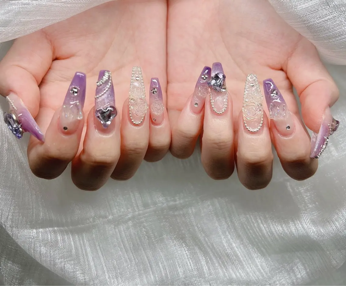 ネイル 長さ出し グラデーション キラキラネイル マグネットネイル ニュアンスネイル ハンドネイル Lee Nails チップ長さだし専門店のネイルデザイン
