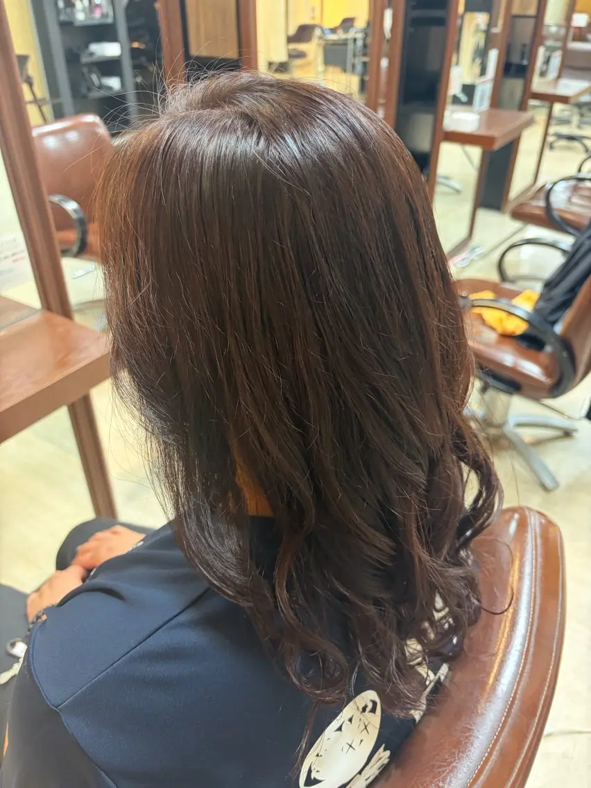ロング カラー ヘアカラー 西村 瑠菜のヘアスタイル