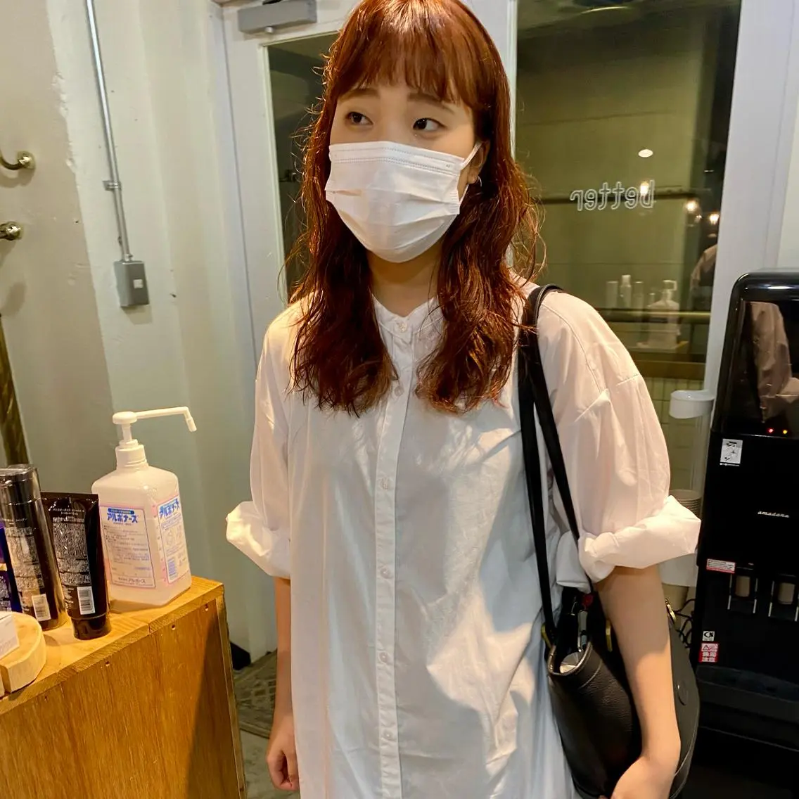 セミロング カラー パーマ ブリーチ ダブルカラー ブリーチなしカラー オレンジ ヘアカラー トリートメント パーマ美容師 hanaのヘアスタイル