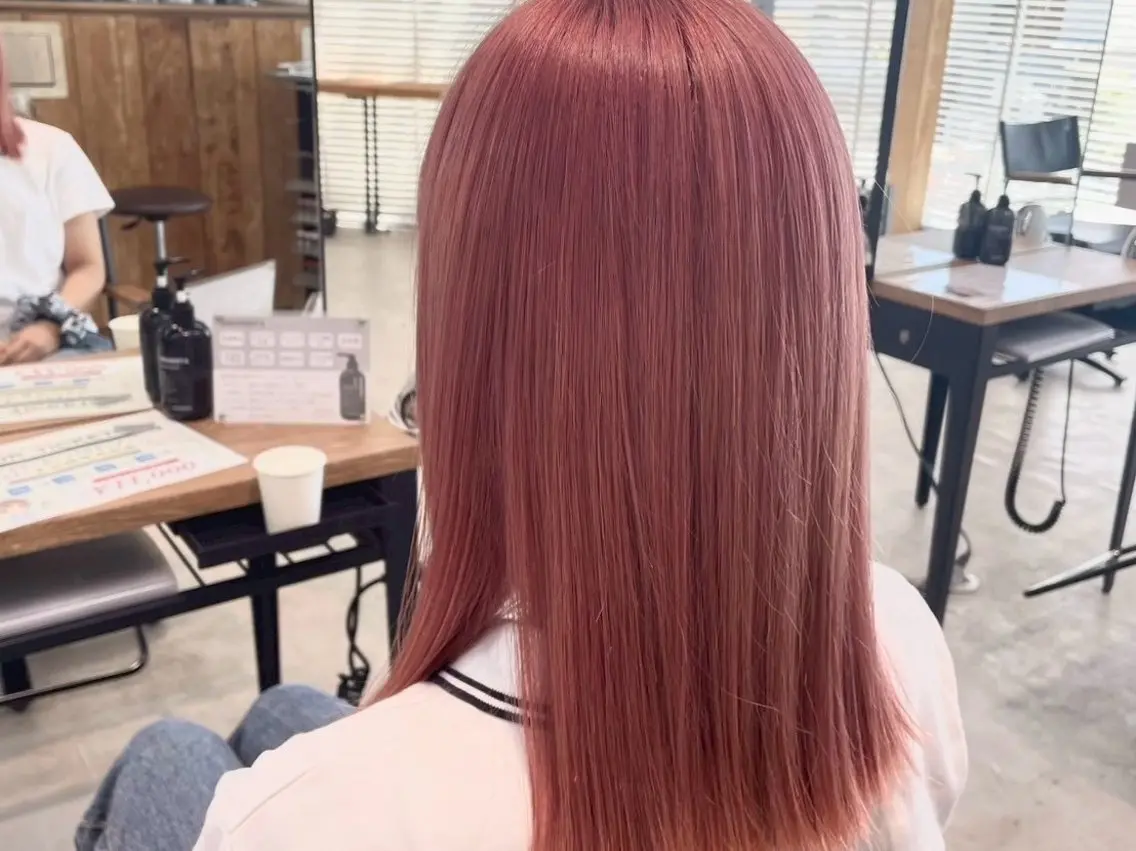 カラー 若原 絃汰のヘアスタイル