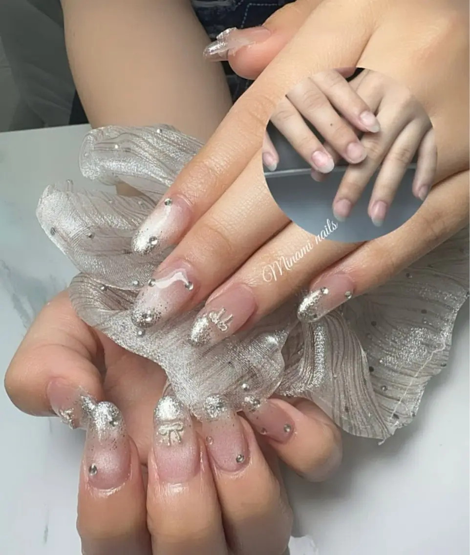 ネイル アートネイル ガーリー キラキラネイル 韓国ネイル マグネットネイル ハンドネイル Minami Nailsのネイルデザイン