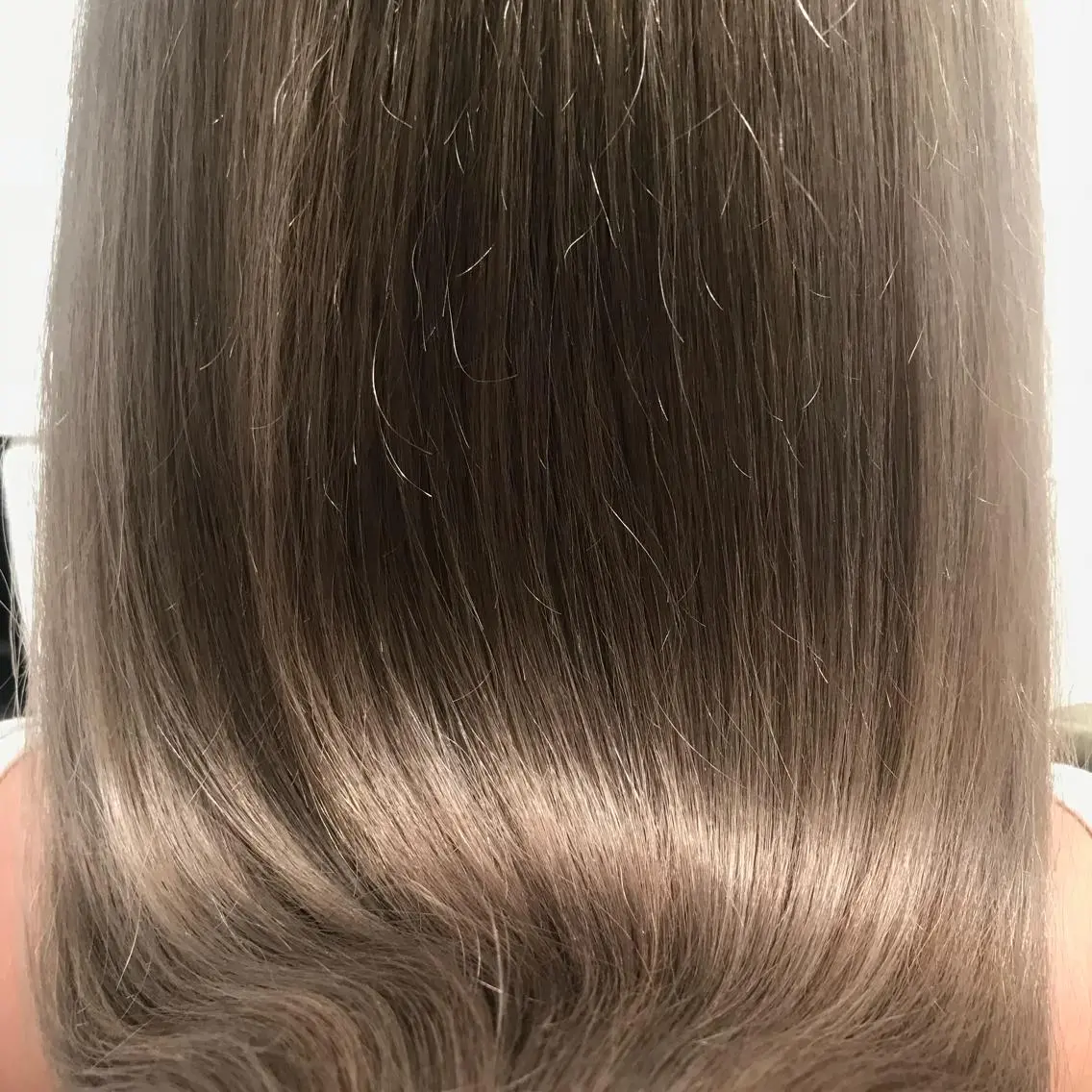 ロング ヘアカラー サイレント美容師 アイリィのヘアスタイル