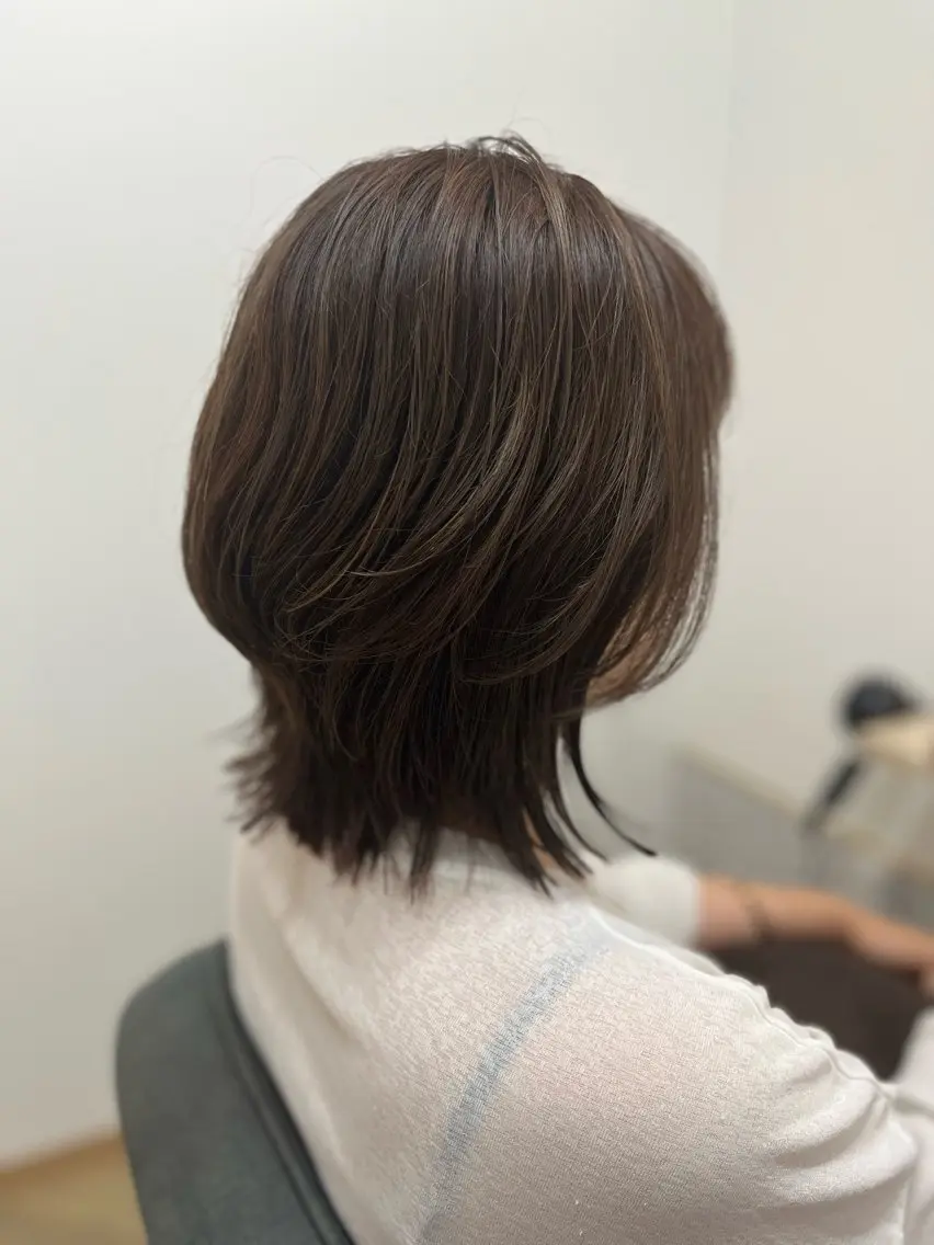 ミディアム カラー 下野 悠也のヘアスタイル
