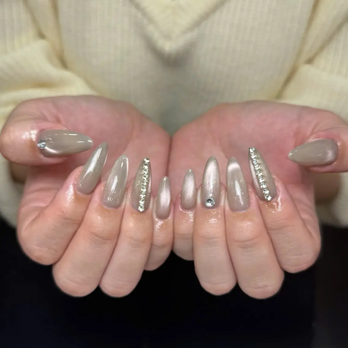 ネイル オーロラネイル 長さ出し フラッシュネイル フレンチネイル ジェルネイル Michi Nail Staffのネイルデザイン