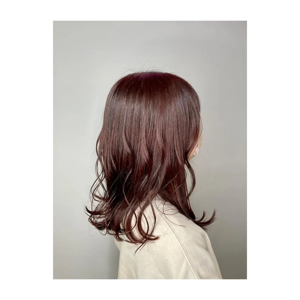 ミディアム カラー アディクシーカラー アッシュ バレイヤージュ ベージュカラー ブリーチ カット ヘアカラー トリートメント ヘッドスパ ヘアセット 二ヶ月綺麗なデザイン カット/星野六三四のヘアスタイル