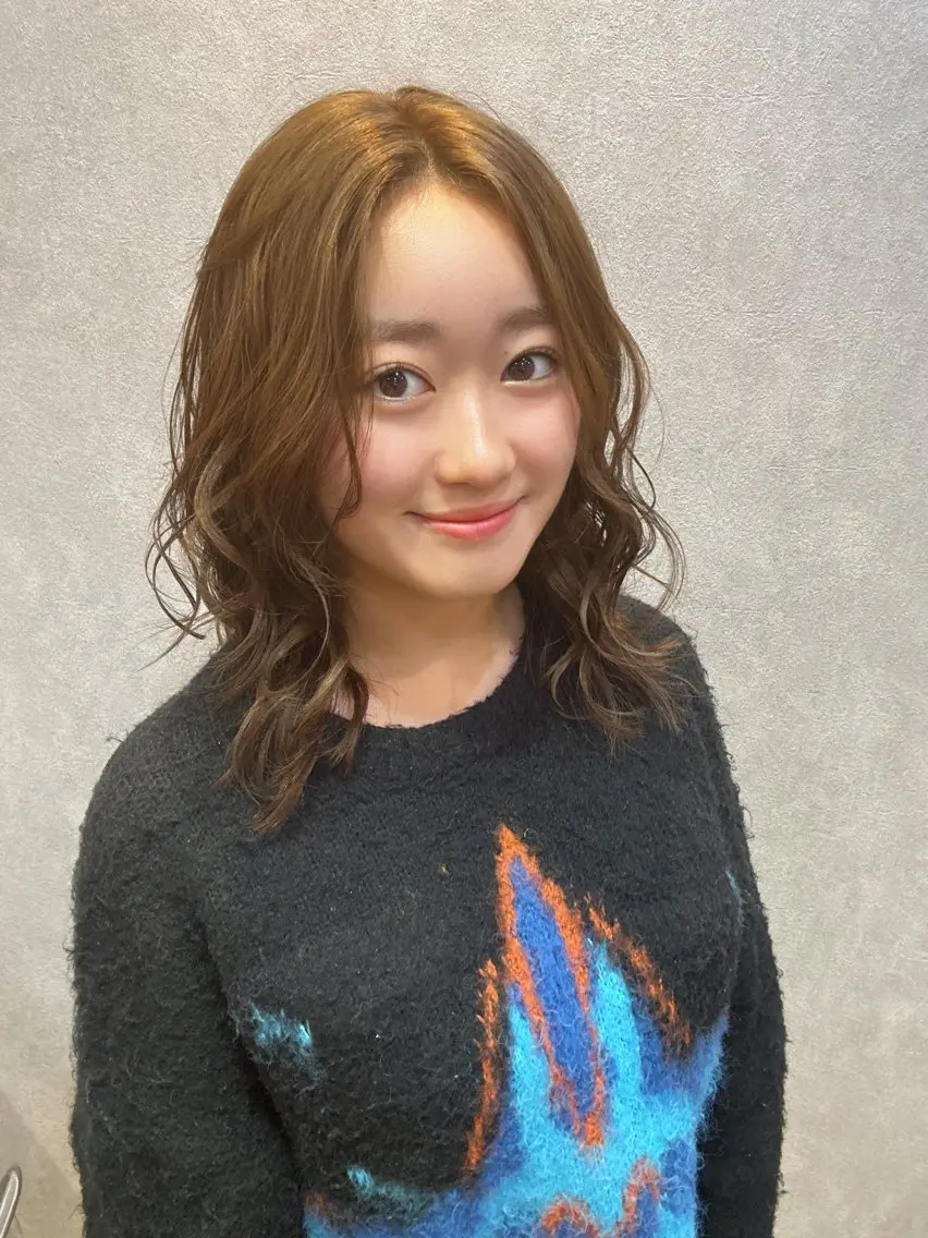 セミロング セミロングパーマ くびれヘア 顔まわりレイヤー 顔周りカット ハイライト 平川 友理/韓国ヘア💘のヘアスタイル