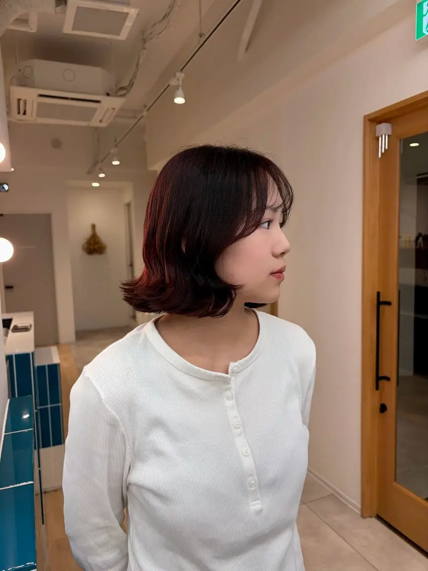 ミディアム カラー パーマ 相澤 乙羽のヘアスタイル