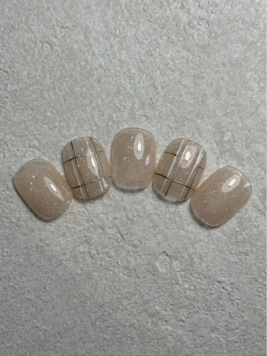 ネイル 野々市藤平田 【えみーnail】のネイルデザイン