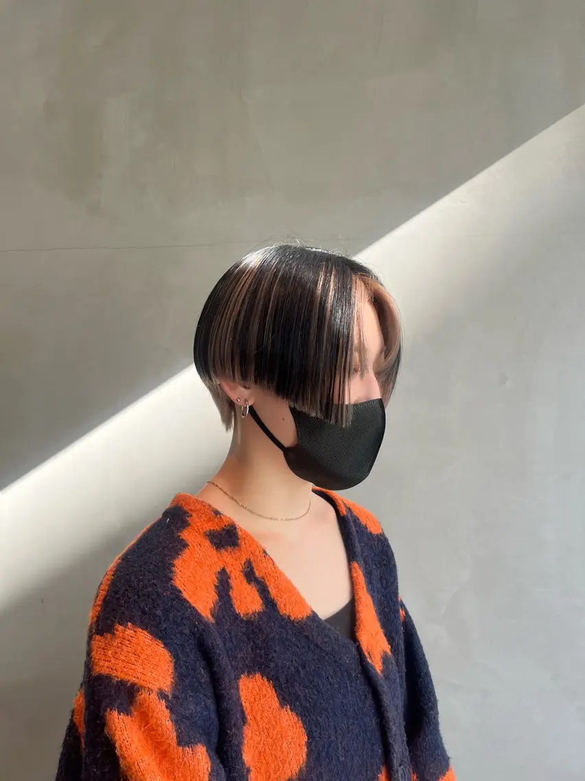 ショート ショートヘア 前嶋 愛友のヘアスタイル