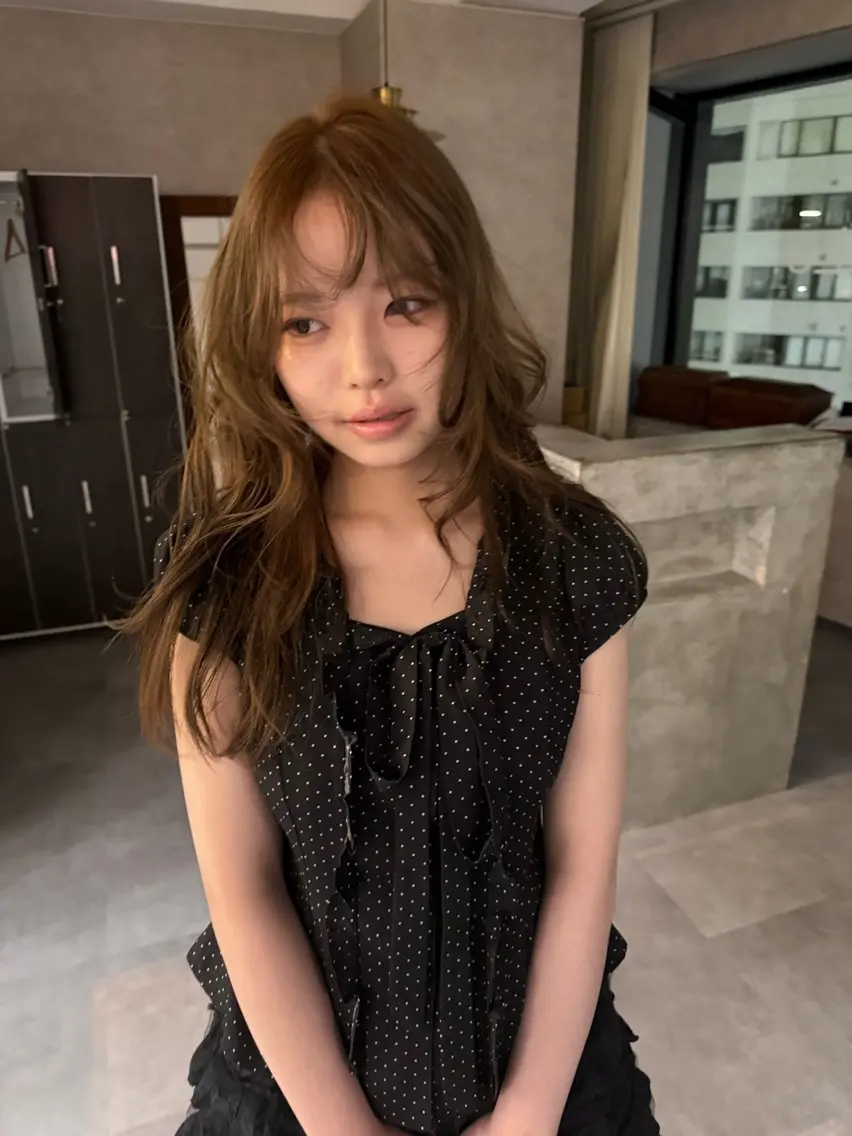 セミロング カラー レイヤーカット カット ヘアカラー Tei /ileのヘアスタイル