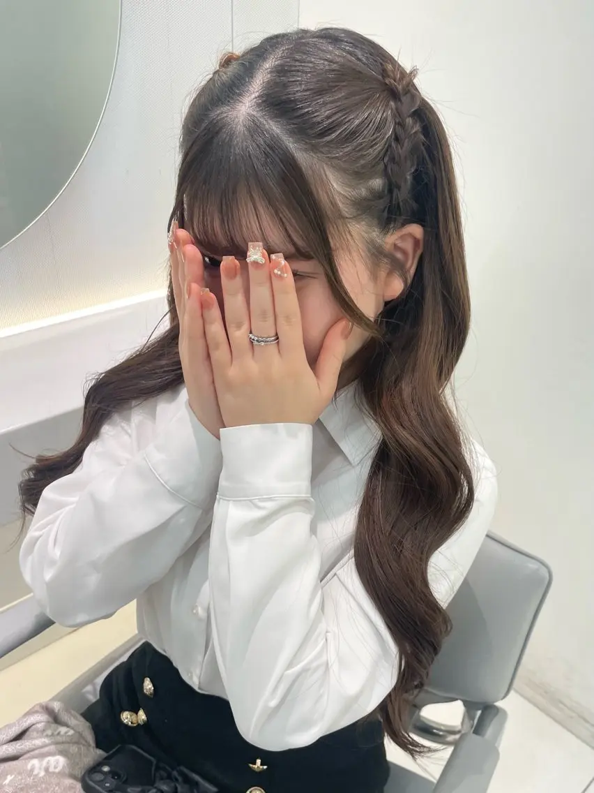 ヘアアレンジ ヘアセット ヘアセット🎀耳つぼ 👂💎MONAMIのヘアスタイル