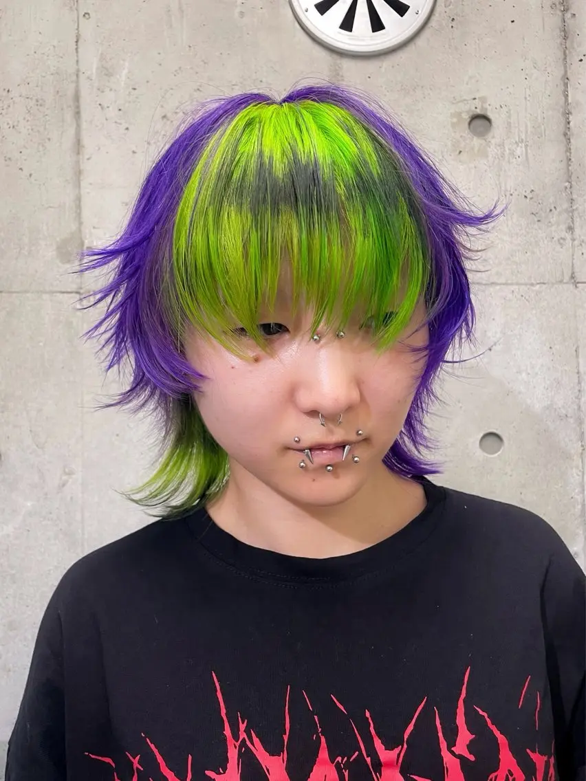 ミディアム カット ヘアカラー ハイトーン/ブリーチ /ウルフ⛓️MAKIのヘアスタイル