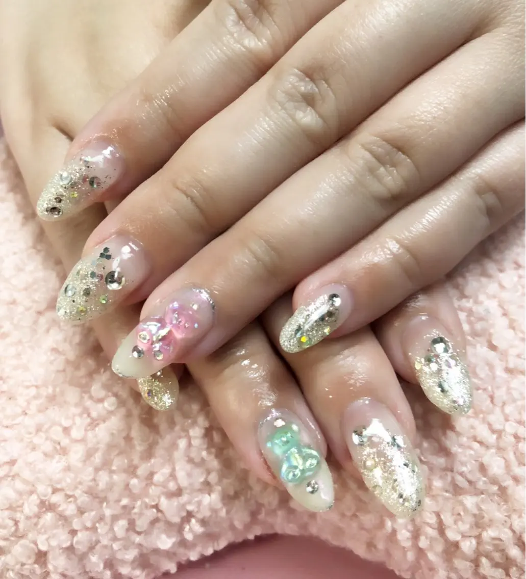 ネイル ＧＬAD グラットのネイルデザイン