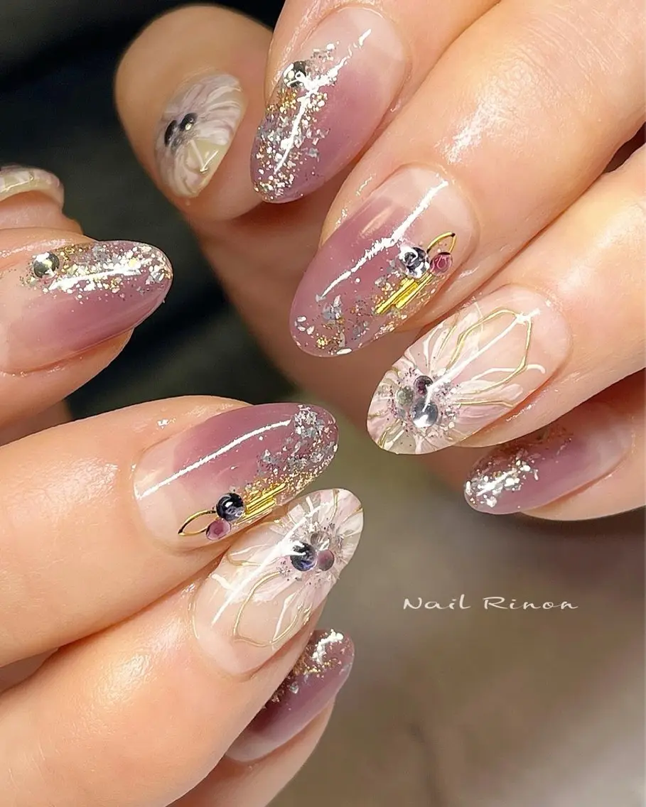 ネイル キラキラネイル ハンドネイル Nail Rinonのネイルデザイン