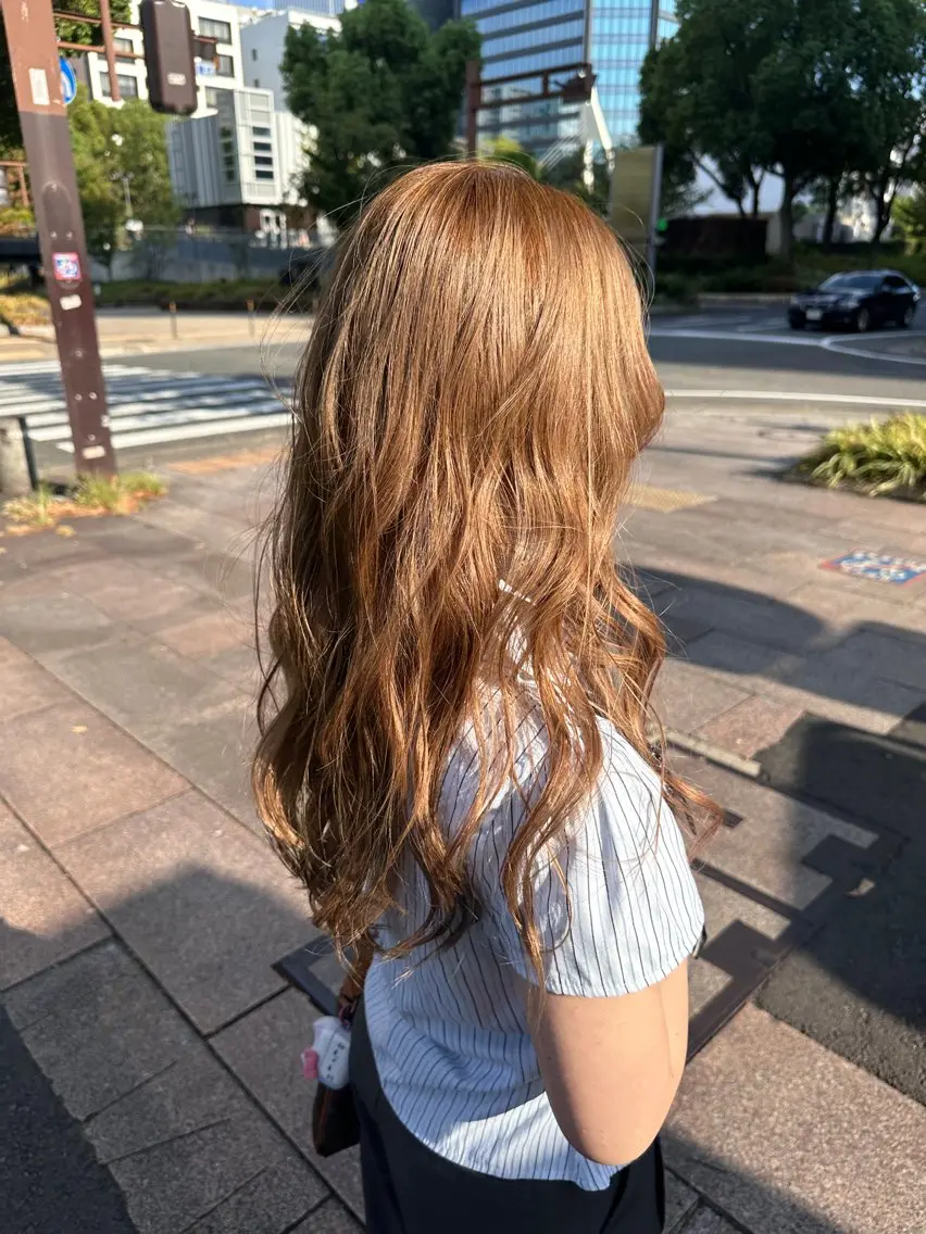 ロング カラー ブリーチ ブラウンカラー 透明感カラー デザインカラー ナチュラルブラウン ヘアカラー yuki/ブリーチ/ JILLSTUDIOのヘアスタイル