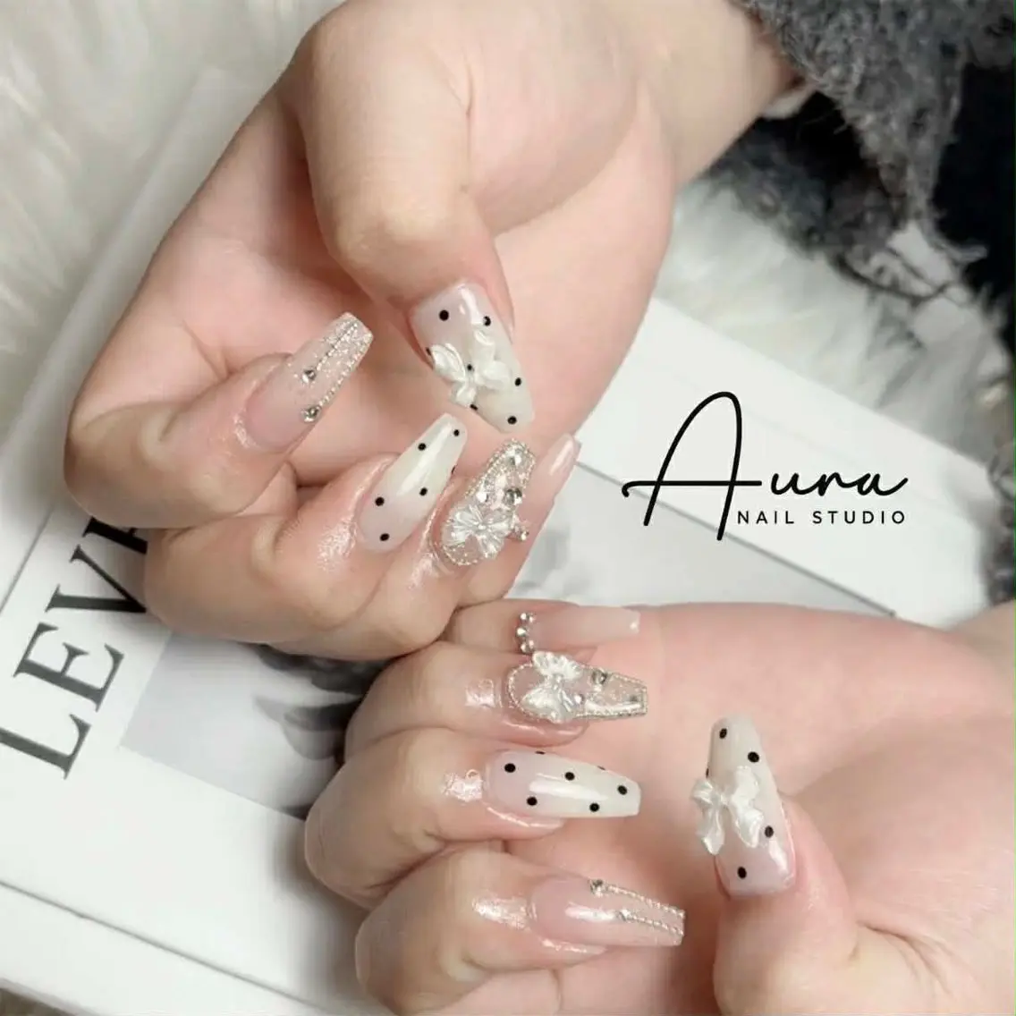ネイル Aura Nail HanNaのネイルデザイン
