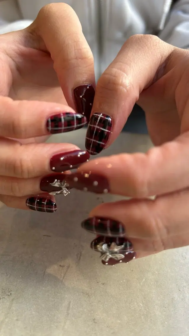 ネイル ハンドネイル SEUHI nailのネイルデザイン