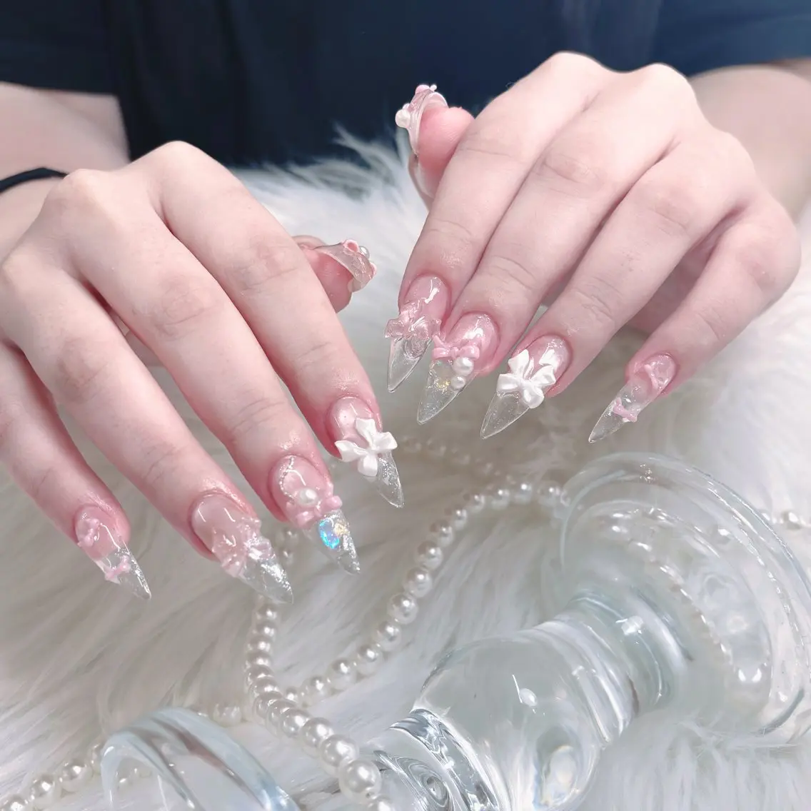 ネイル アートネイル フラッシュネイル グラデーション キラキラネイル 韓国ネイル ハンドネイル kana nailのネイルデザイン